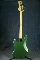 Бас-гитара, подержанная, состояние отличное GRASS ROOTS by ESP PB with SD PickUps
