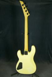 Бас-гитара, производство Япония, подержанная, состояние хорошее CHARVEL Model-1 Bass Japan 278404