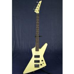 Бас-гитара с формой Explorer, подержанная FERNANDES Function Bass Explorer 5021474