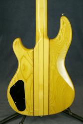 Бас-гитара, производство 1979 год ARIA PRO II Tri Sound Bass TSB-650 089225