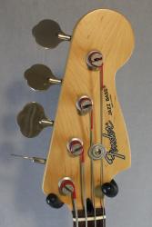 Бас-гитара подержанная FENDER JB-STD Q033521 