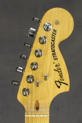 Электрогитара подержанная FENDER American Special Stratocaster 2011