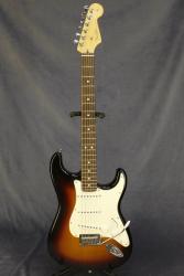 Электрогитара подержанная FENDER American Stratocaster 2007