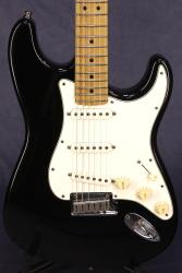 Электрогитара подержанная FENDER American Standard Stratocaster 1997