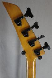 Бас-гитара подержанная CHARVEL Model 1B 286125