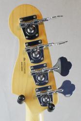 Бас-гитара подержанная FENDER Player Precision Bass MIM 2018