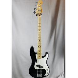 Бас-гитара подержанная FENDER Player Precision Bass MIM 2018