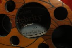 Электроакустическая гитара подержанная OVATION CC257 Celebrity Deluxe