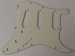 Панель для American Std Strat 3-х слойный пластик, aged white, 11 отверстий PARTSLAND X100920700