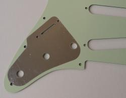 Панель для American Std Strat 3-х слойный пластик, mint green, 11 отверстий PARTSLAND X110930700