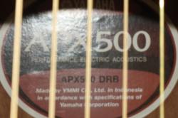 Электроакустическая гитара подержанная YAMAHA APX500FM 2012