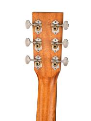 Электро-акустическая гитара, цвет натуральный KREMONA M16E