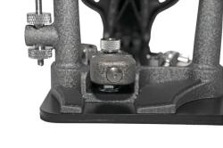 Speed Flyer Педаль бас-барабана, одиночная LUDWIG L204SF