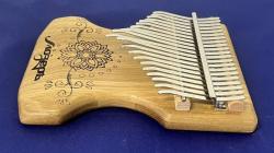 Point Betelgeuse Калимба, 21 язычок, массив дуба МОЗЕРЪ KM21-2