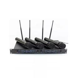 Четырехканальная вокальная р/система, 4 х 16 каналов, 710-726 MHz AXELVOX DWS7000HT (FC Bundle)