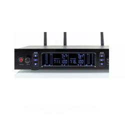 Четырехканальная вокальная р/система, 4 х 16 каналов, 710-726 MHz AXELVOX DWS7000HT (FC Bundle)