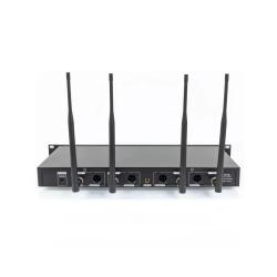 Четырехканальная вокальная р/система, 4 х 16 каналов, 710-726 MHz AXELVOX DWS7000HT (FC Bundle)