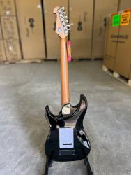 Электрогитара, в комплекте чехол и аксессуары BULLFIGHTER D-160SE With bag, Black