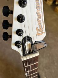 Электрогитара, чехол в комплекте BULLFIGHTER D-180 With bag, White