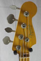 Бас-гитара подержанная FENDER Precision Bass 1985