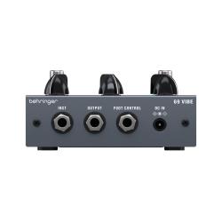Винтажный хорус/вибрато (юнивайб) BEHRINGER 69 VIBE