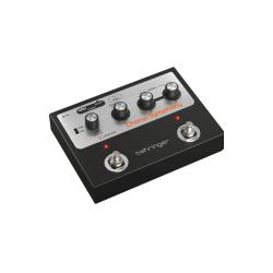 Аналоговая педаль эффектов хорус/вибрато со схемой BBD BEHRINGER CHORUS SYMPHONY