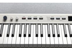 Цифровое пианино, 88 молоточковых клавиш, полифония 256, цвет белый KURZWEIL KA P1 WH