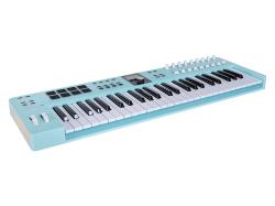 MIDI клавиатура 49 клавиш, LCD дисплей, 9 энкодеров, 8 пэдов, 9 фейдеров, 12 кнопок управления, колеса высоты тона и модуляции, 1/4