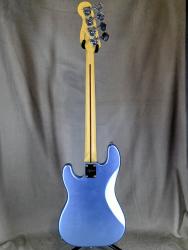 Бас-гитара подержанная SQUIER by FENDER Precision Bass 2017