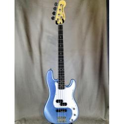 Бас-гитара подержанная SQUIER by FENDER Precision Bass 2017