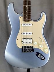 Электрогитара подержанная SQUIER by FENDER STRAT 2016