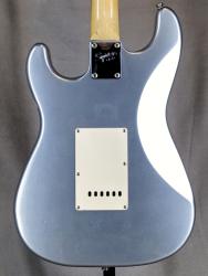 Электрогитара подержанная SQUIER by FENDER STRAT 2016