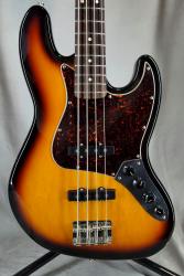 Бас-гитара подержанная FENDER Deluxe Active Jazz Bass 1997