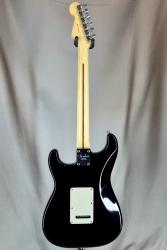 Электрогитара подержанная FENDER American Standard Stratocaster 2013