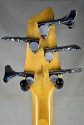 Бас-гитара подержанная WASHBURN XB-500 Bantam