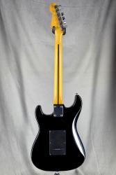 Электрогитара подержанная SAMICK Stratocaster