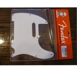 Fender American Standart Telecaster pickguard, белый трехслойный пластик FENDER 991355000