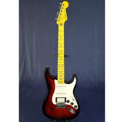 Электрогитара Stratocaster, подержанная SQUIER by FENDER Stratocaster CGS1032309