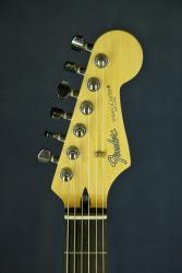 серийный номер S053513, год 1994 FENDER Stratocaster Standard Japan S053513