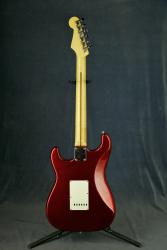 серийный номер S053513, год 1994 FENDER Stratocaster Standard Japan S053513