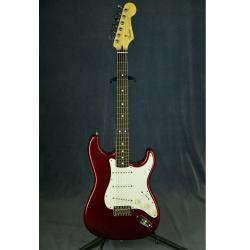 серийный номер S053513, год 1994 FENDER Stratocaster Standard Japan S053513