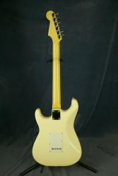 Электрогитара, реплика Strat, изготовлена в 1977 году GUYATONE Custom Stratocaster