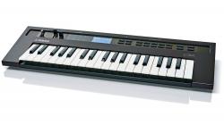 Мини-синтезатор, 37 клавиш, технология FM синтеза YAMAHA REFACE DX