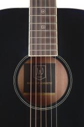 Акустическая гитара аудиториум с топом из цельной ели, серия Bessie, цвет черный JAMES NELIGAN BES-A BK