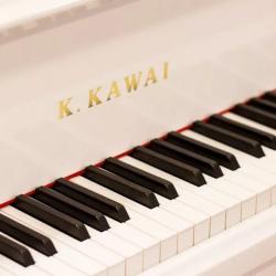 Пианино, высота 122 см, белый полированный, еловая дека 1,39м2, Индонезии KAWAI K300 WH / P