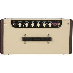 Ламповый гитарный комбо 15 Вт, 12” Jensen P12Q, цвет бежевый/бордо FENDER Blues Junior III Bordeaux Reserve Limited Edition