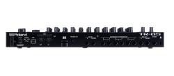 Драм-машина ROLAND TR-8S