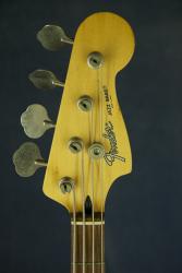 Бас-гитара, год выпуска 1993 FENDER Jazz Bass Q025530