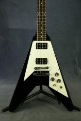 Электрогитара с кейсом, год выпуска 1999 GIBSON Flying V 91319700