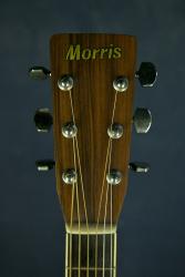 Акустическая гитара с кейсом MORRIS MD-505 
